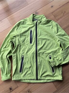 Above The Links Men's Lime Green Softshell Jacket - Lightweight Wind-Resistant M